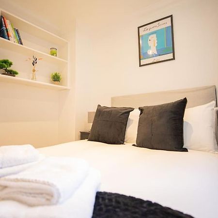 Perfect Location 4Bed 2 Bath Spacious Apartment Λονδίνο Εξωτερικό φωτογραφία