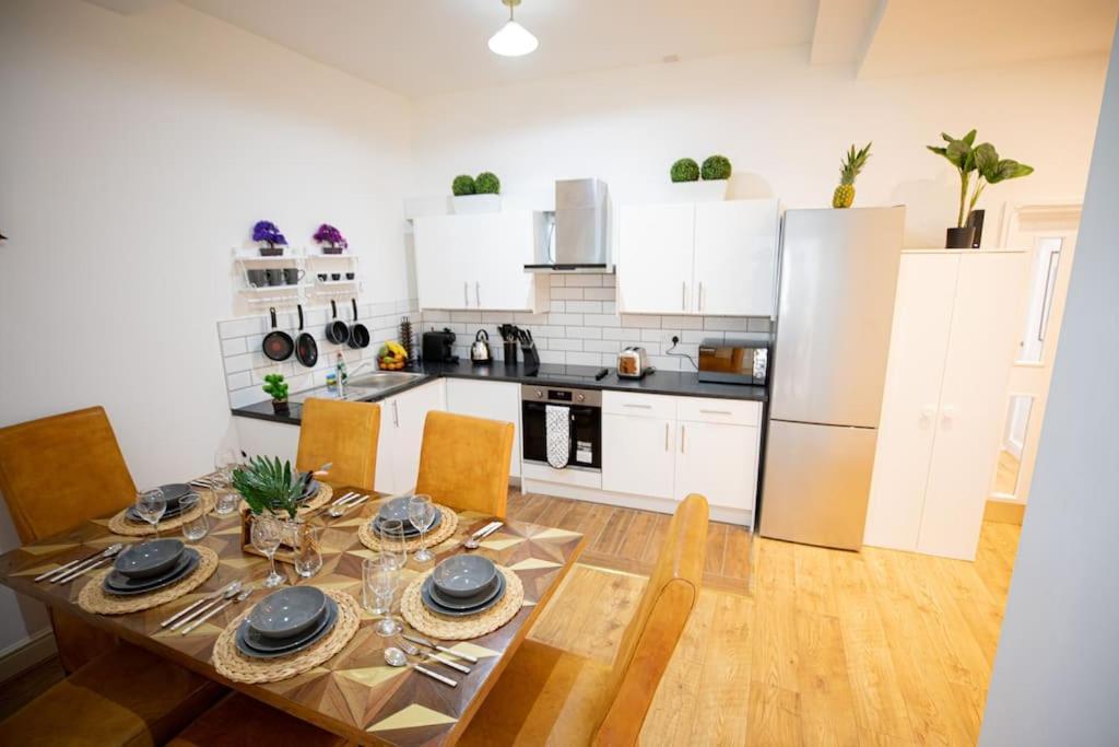 Perfect Location 4Bed 2 Bath Spacious Apartment Λονδίνο Εξωτερικό φωτογραφία