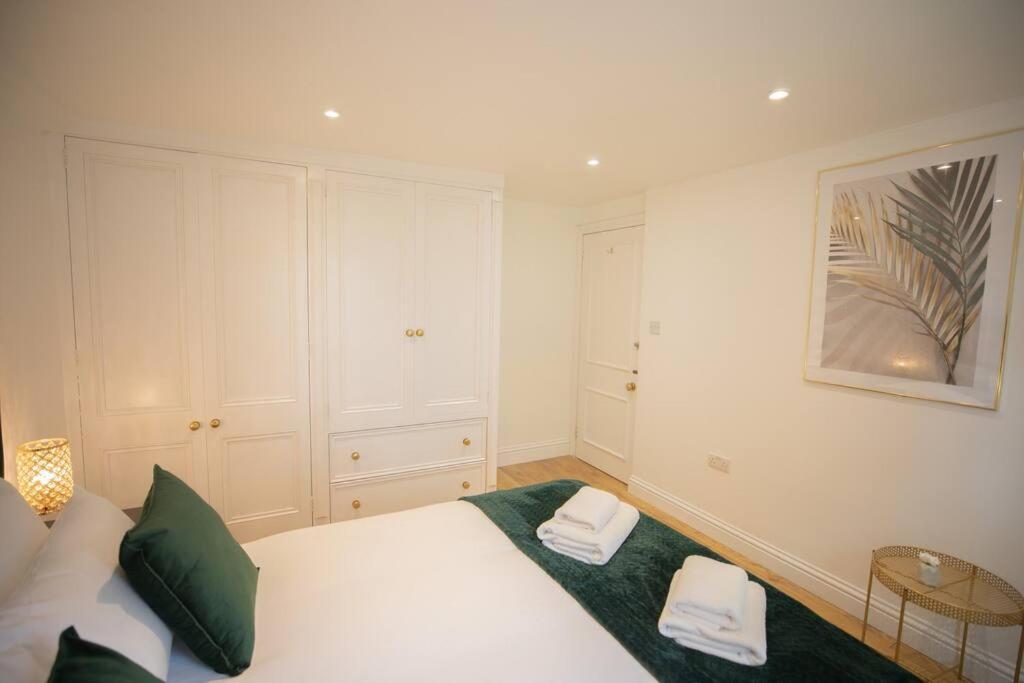 Perfect Location 4Bed 2 Bath Spacious Apartment Λονδίνο Εξωτερικό φωτογραφία
